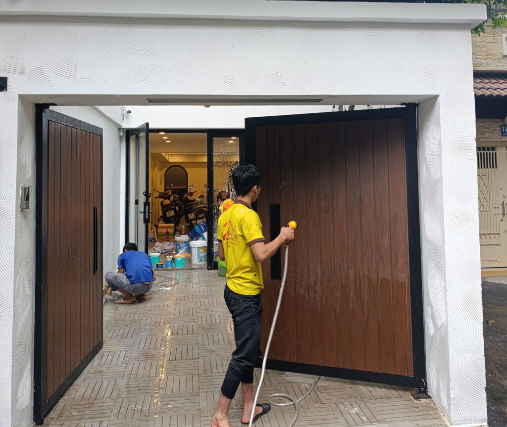 vệ sinh sạch sẽ trước khi bàn giao nhà