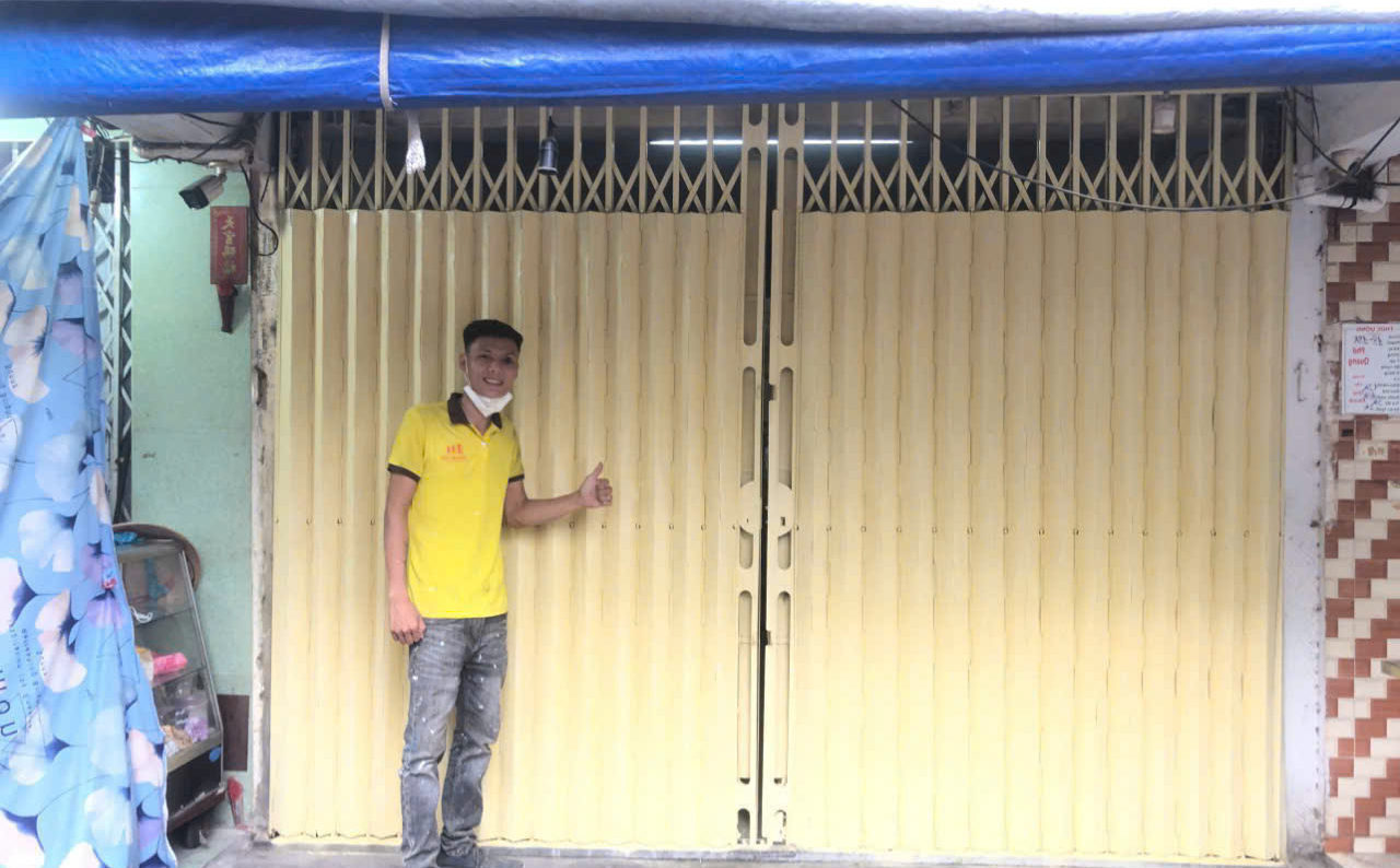 bàn giao sơn lại của sắt kéo