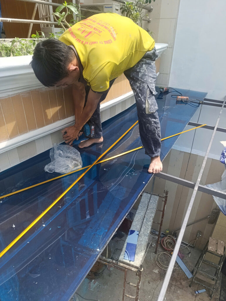 thợ d-home 24h lắp đặt mái tôn