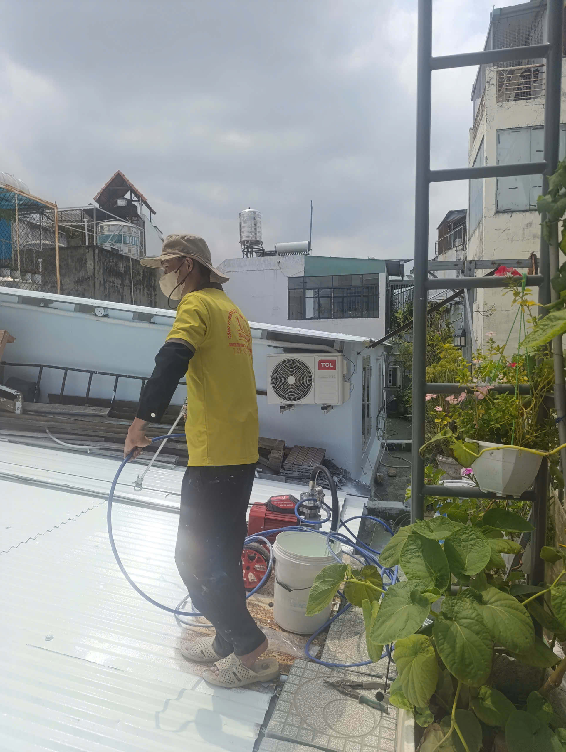 phun sơn chống nóng