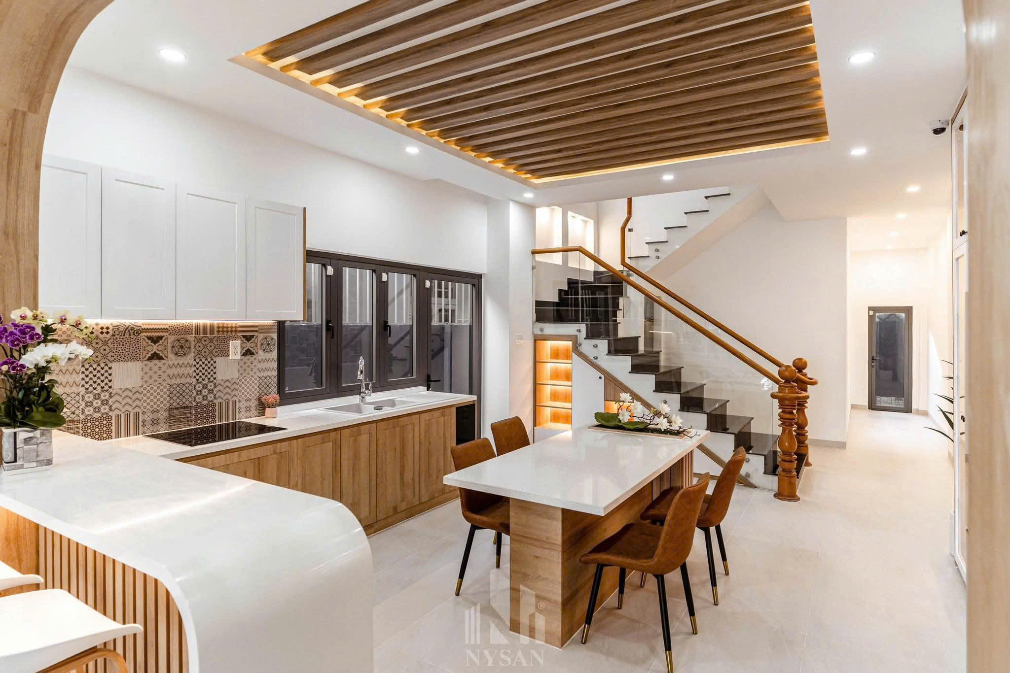 d-home 24h thi công cải tạo bếp cũ cho vợ chồng trẻ quận 8