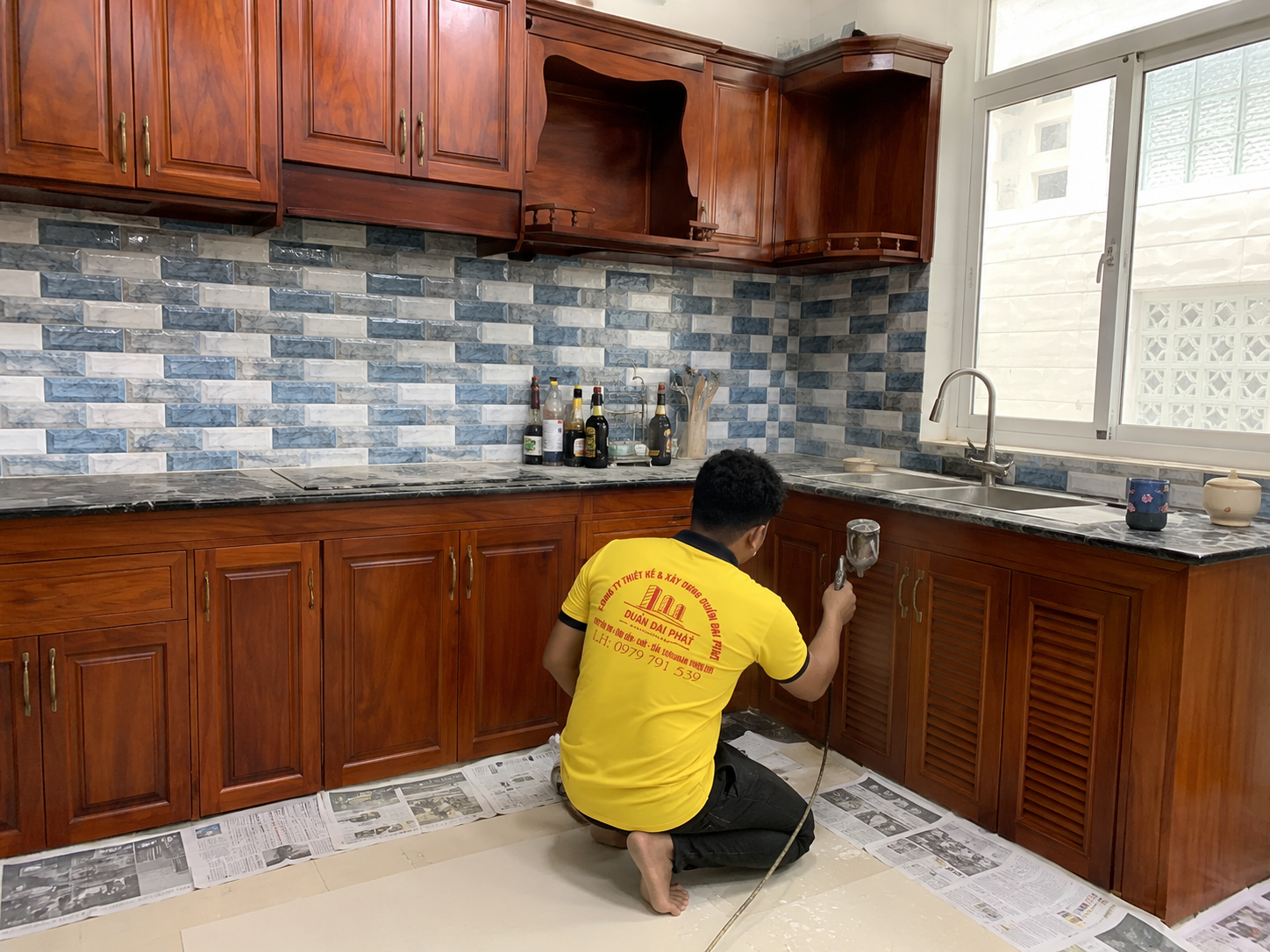 thi-cong-son-pu-lai-tu-bep-go-nha-pho-d-home-24h.jpg