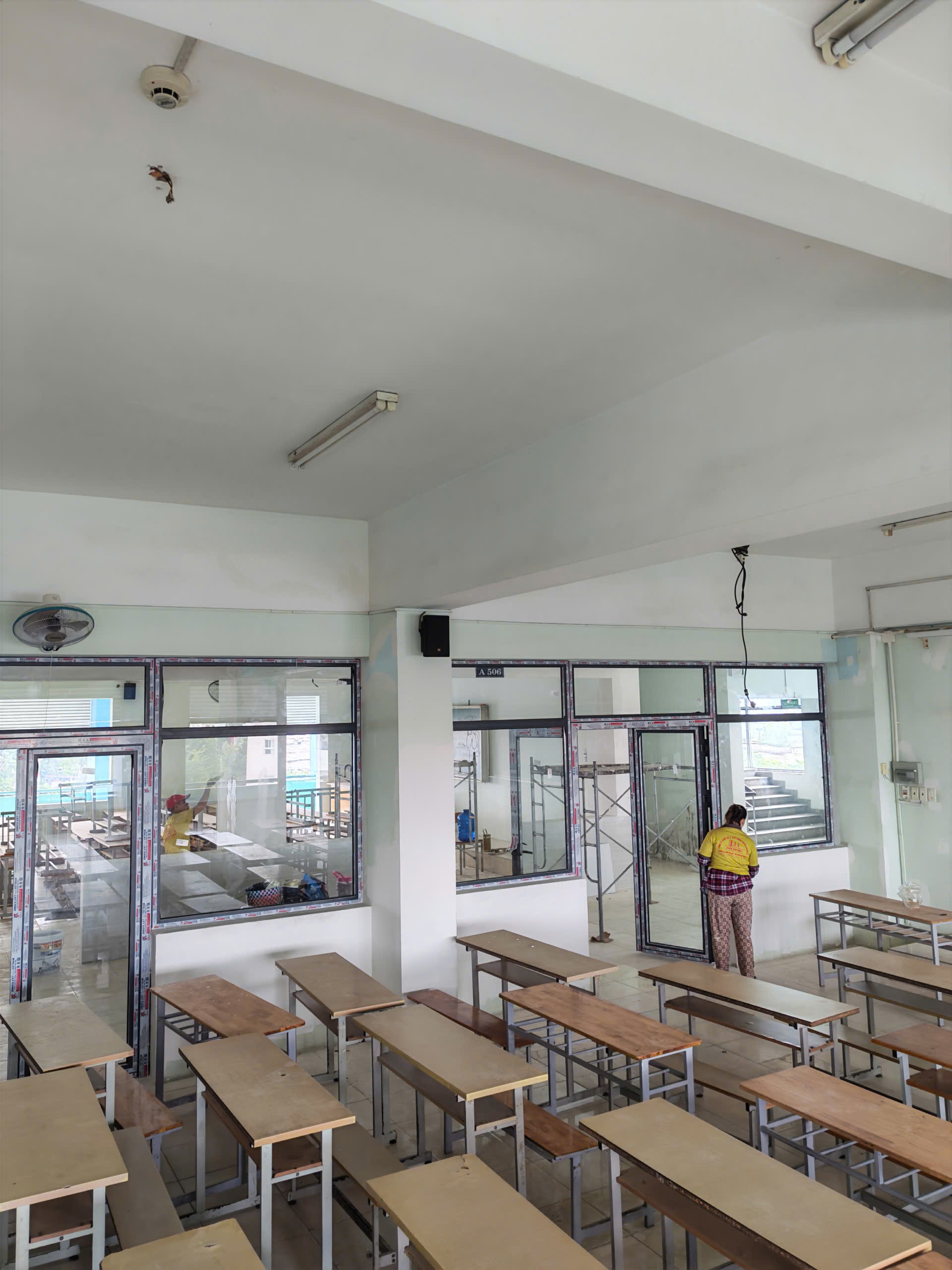 D-home 24H thi công sơn sửa trường học tại TP.HCM